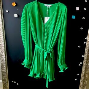 Endless Rose green pleated dress